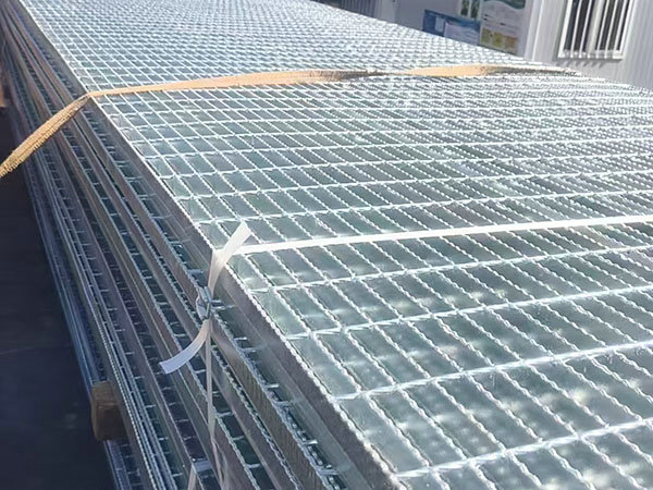 鸡舍网格板批发图片2